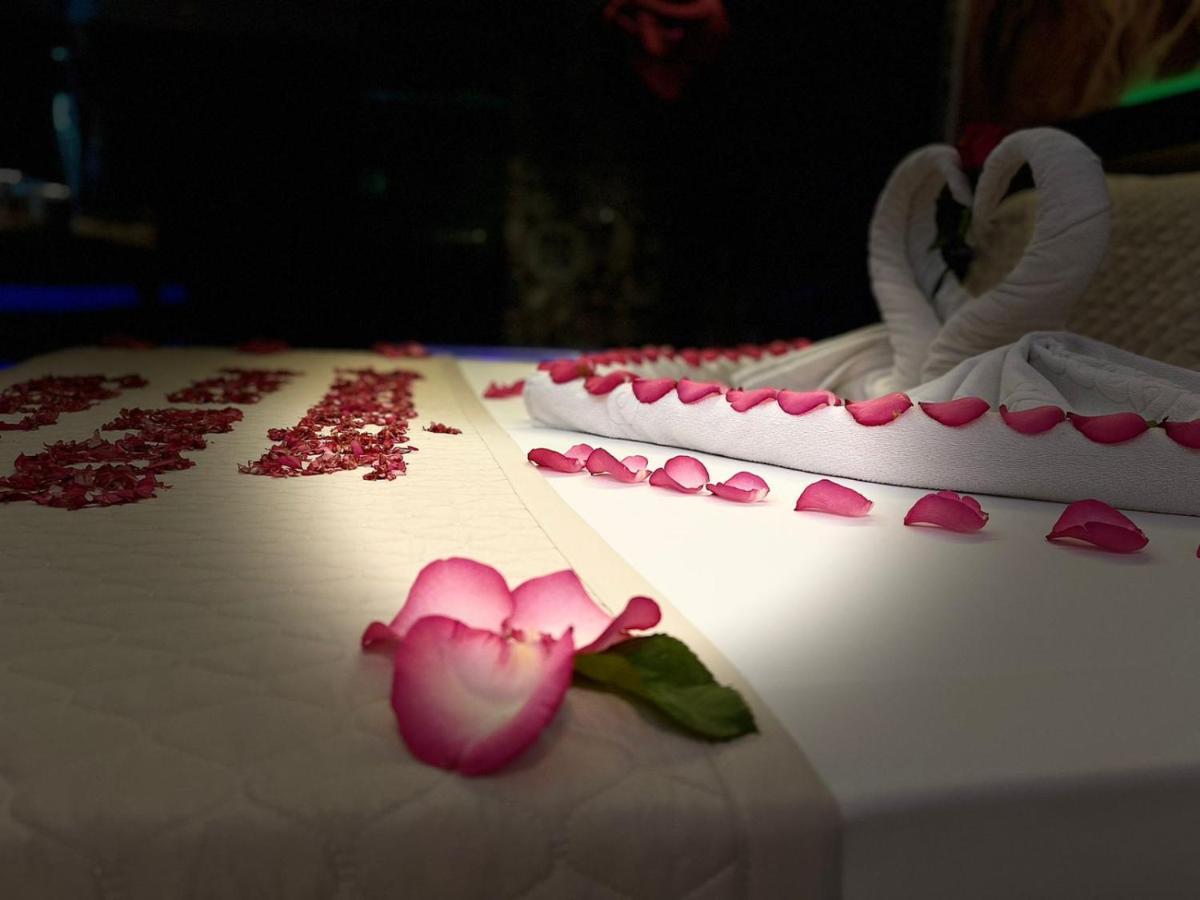 Motel Dubai Bh (Adults Only) Belo Horizonte Dış mekan fotoğraf