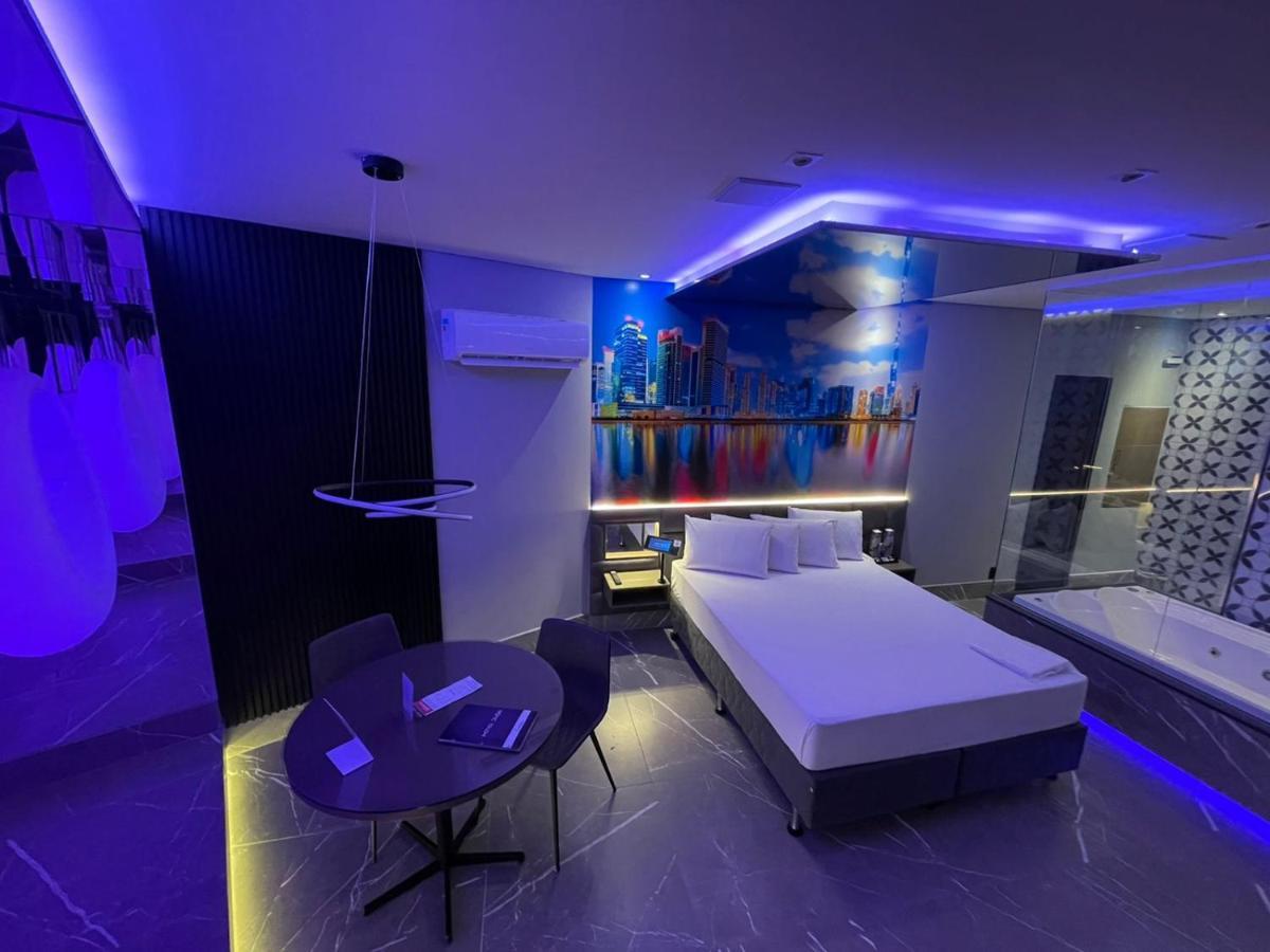 Motel Dubai Bh (Adults Only) Belo Horizonte Dış mekan fotoğraf