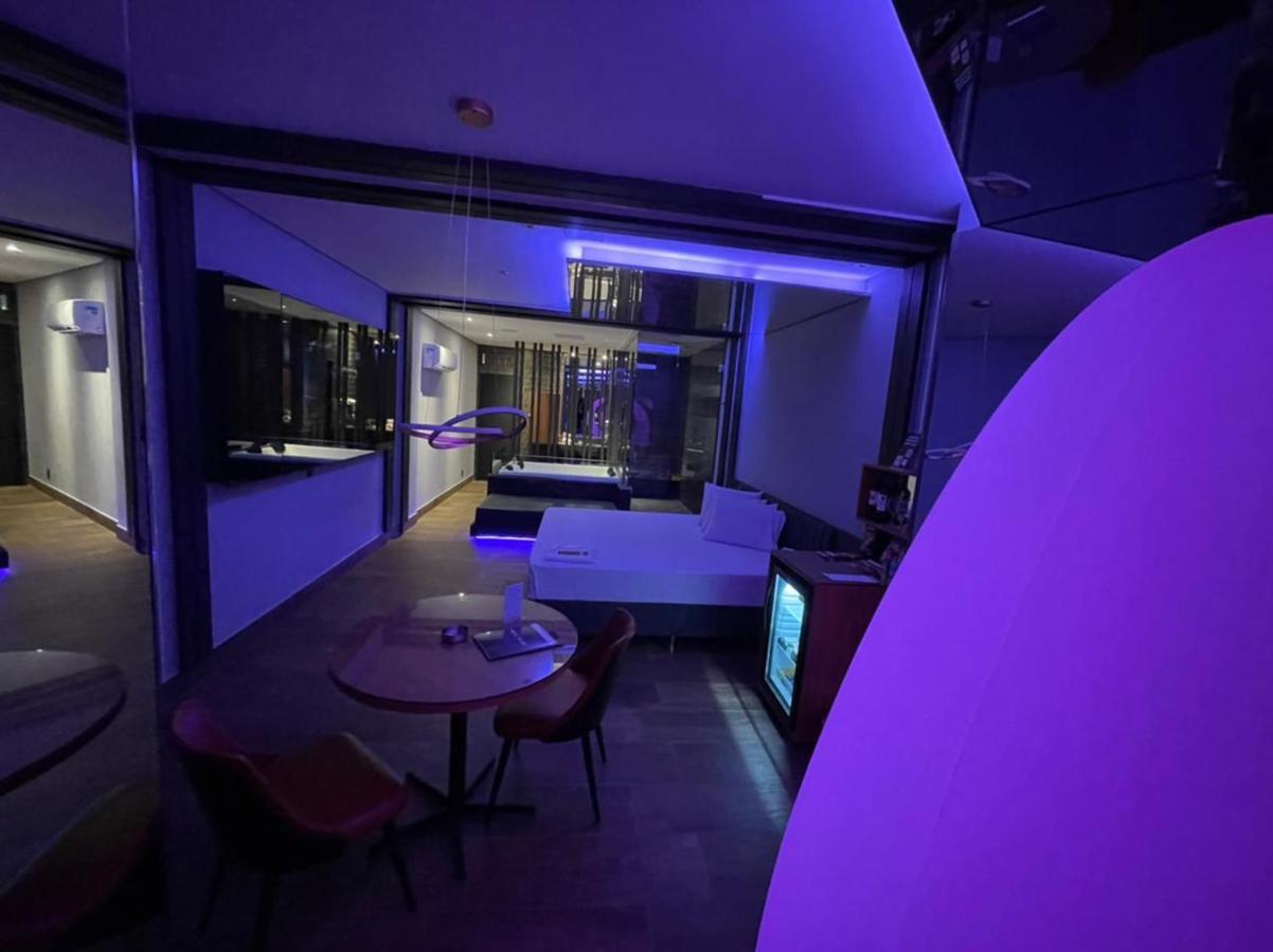 Motel Dubai Bh (Adults Only) Belo Horizonte Dış mekan fotoğraf